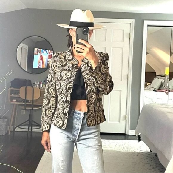 Diane Von Furstenberg “Kelly” Baroque Blazer – Size 8 (Black & Beige) - Picture 3 of 7